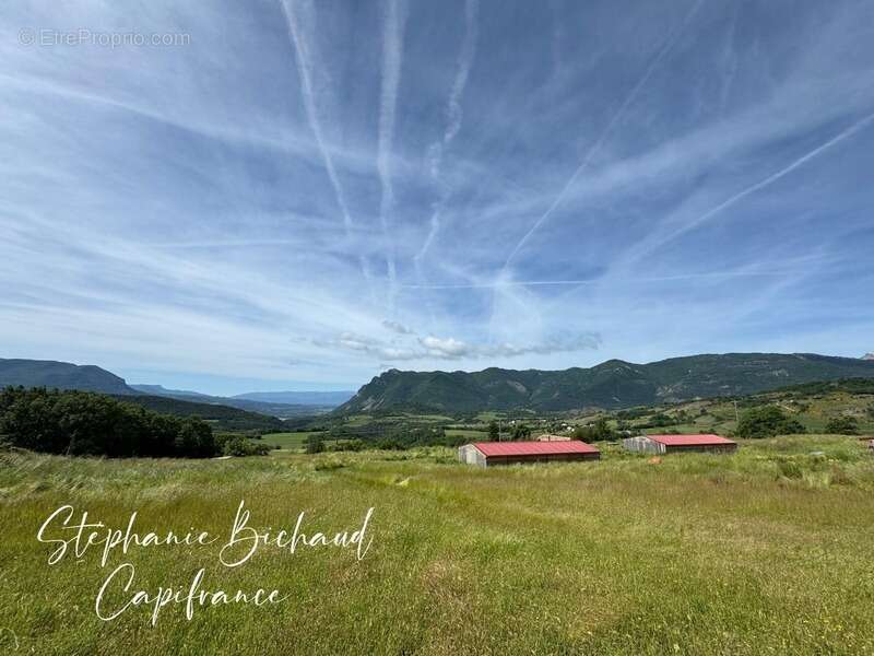 Maison à LARDIER-ET-VALENCA