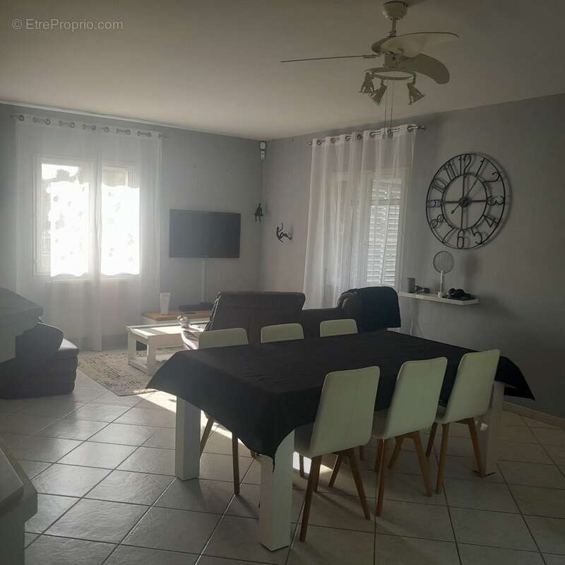 Maison à CHAMPNIERS