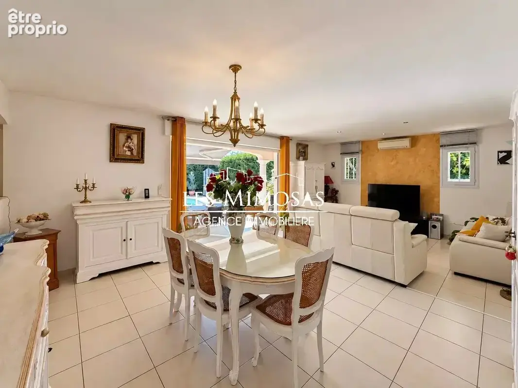 Fréjus – villa avec studio indépendant - garage - photo 19