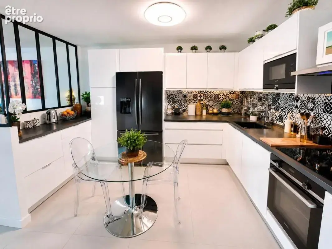 A vendre : t3 de 80m² / terrasse / parking - cogolin - photo 4