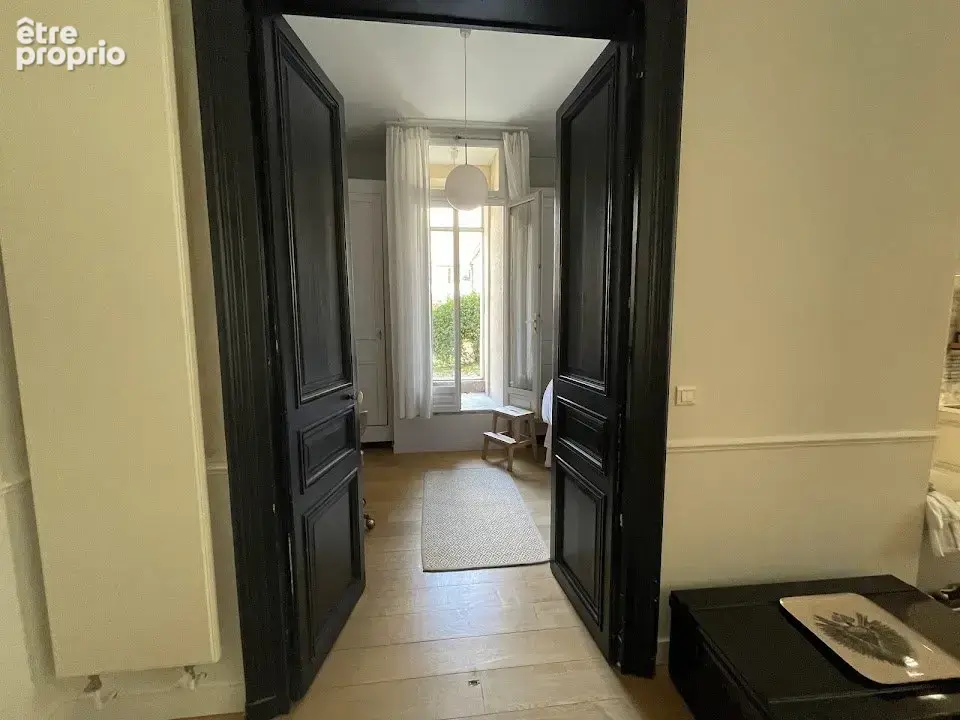 Élégant loft aux volumes remarquables dans le quartier Saint-Louis - photo 5
