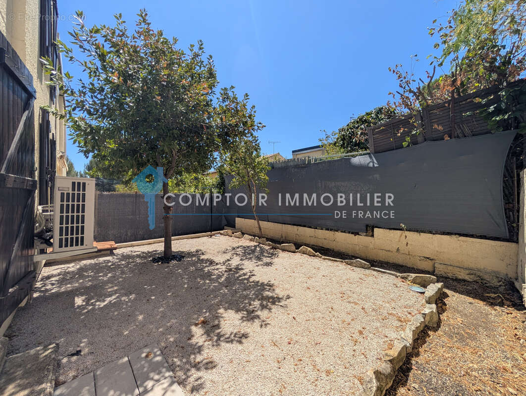 Dépt Hérault (34) - JACOU  à vendre maison climatisée de 85m2 en R+1 avec jardin et cabanon sur parcelle de 18 - photo 2