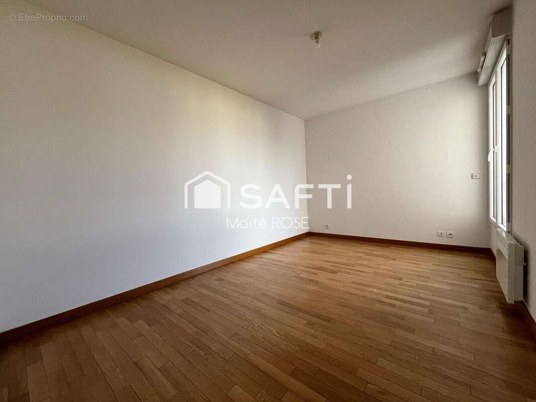 Appartement 117 m² à Corbeil-Essonnes  - photo 6