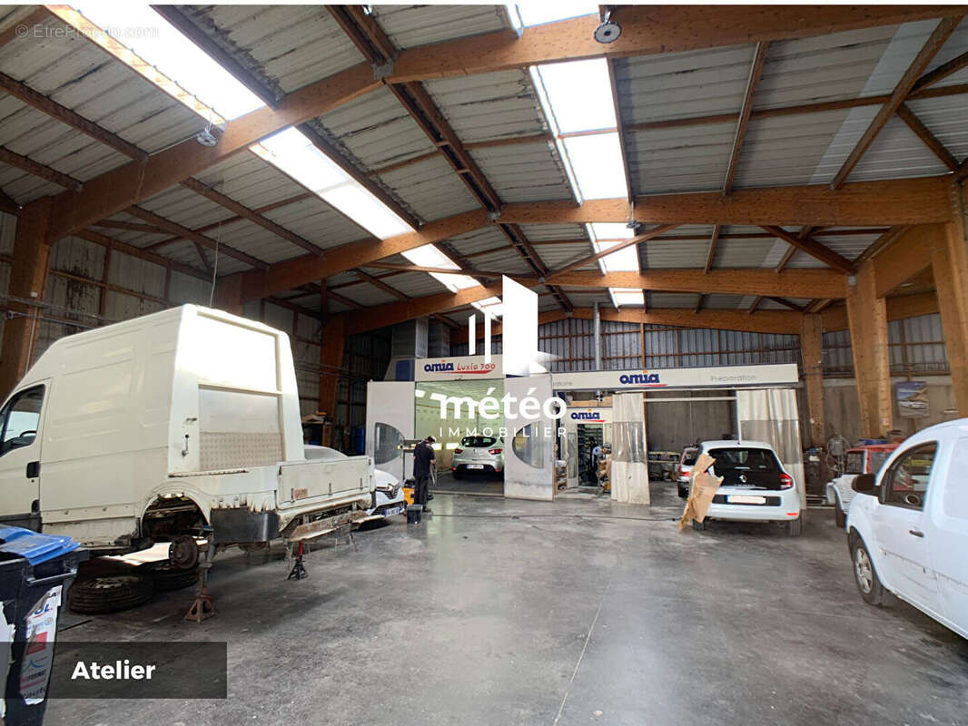 Commerce à MARSILLY