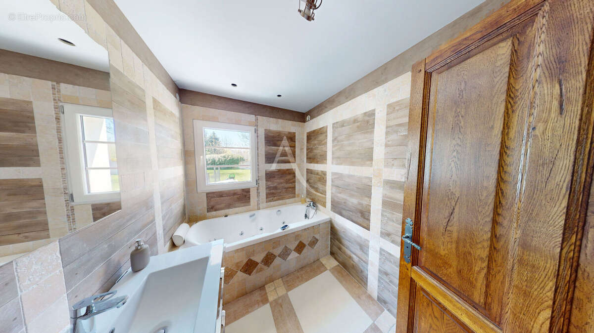 Maison à MARLES-EN-BRIE