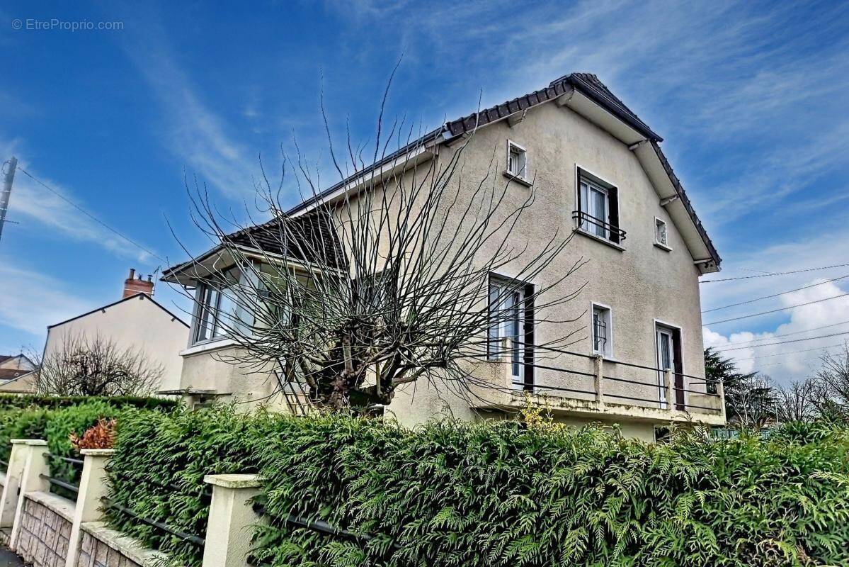 Maison à CHATEAUROUX