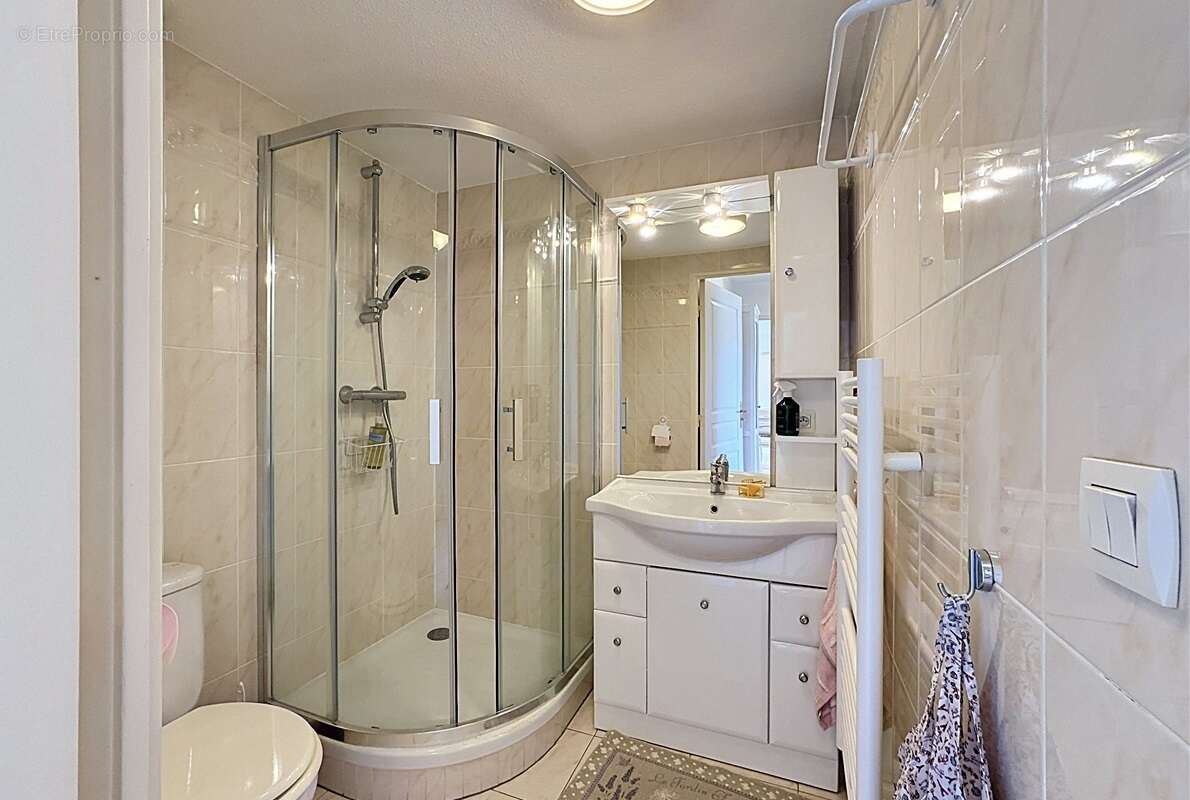 Appartement à MANDELIEU-LA-NAPOULE