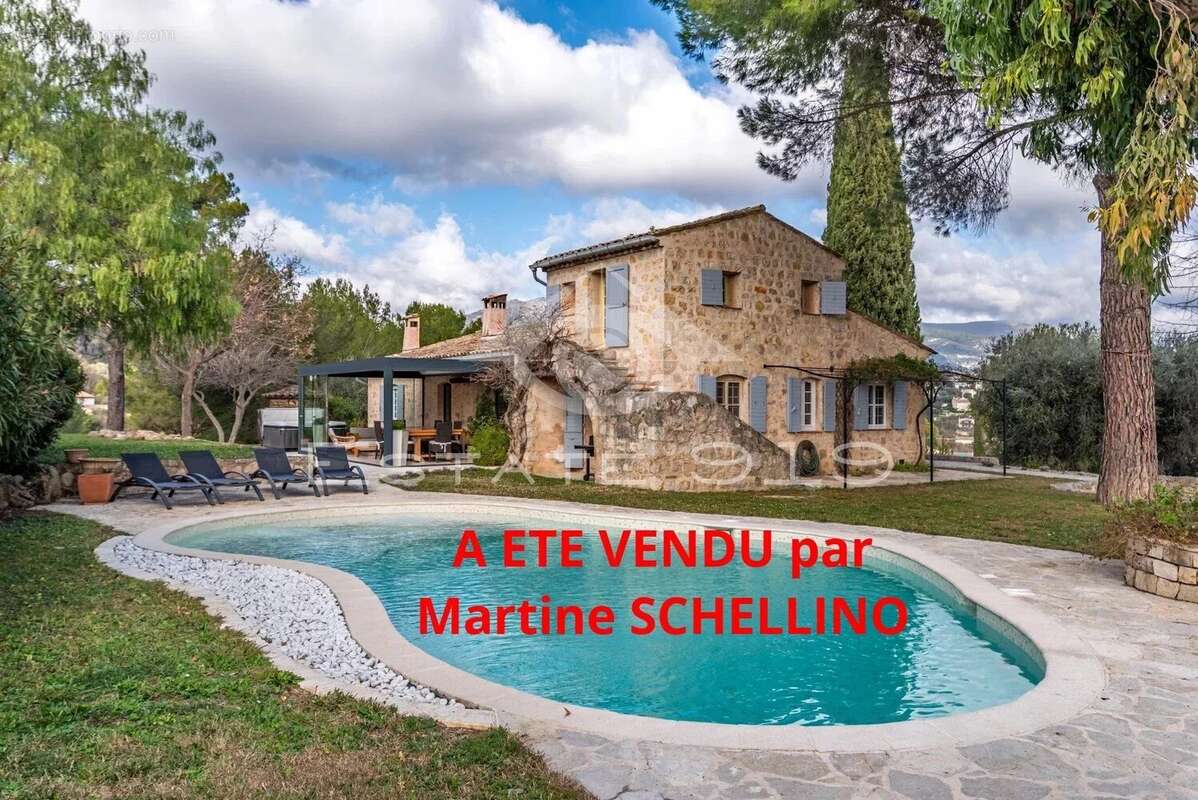Maison à LE ROURET
