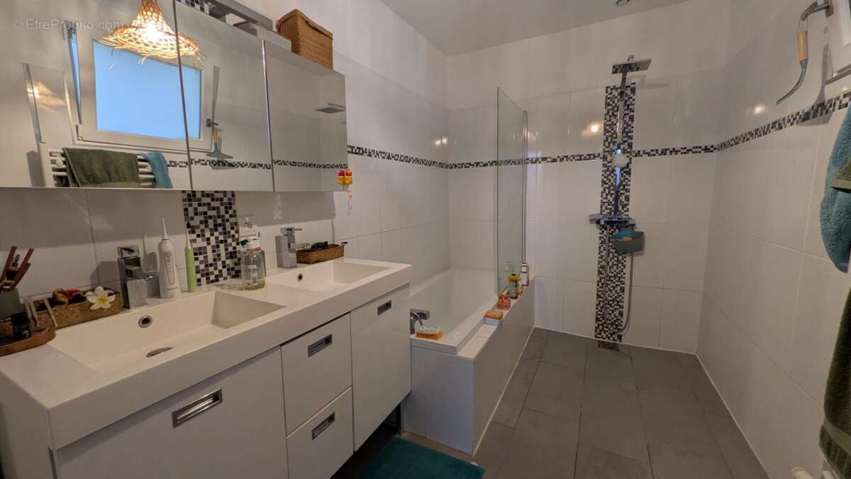 Maison à CASTELJALOUX