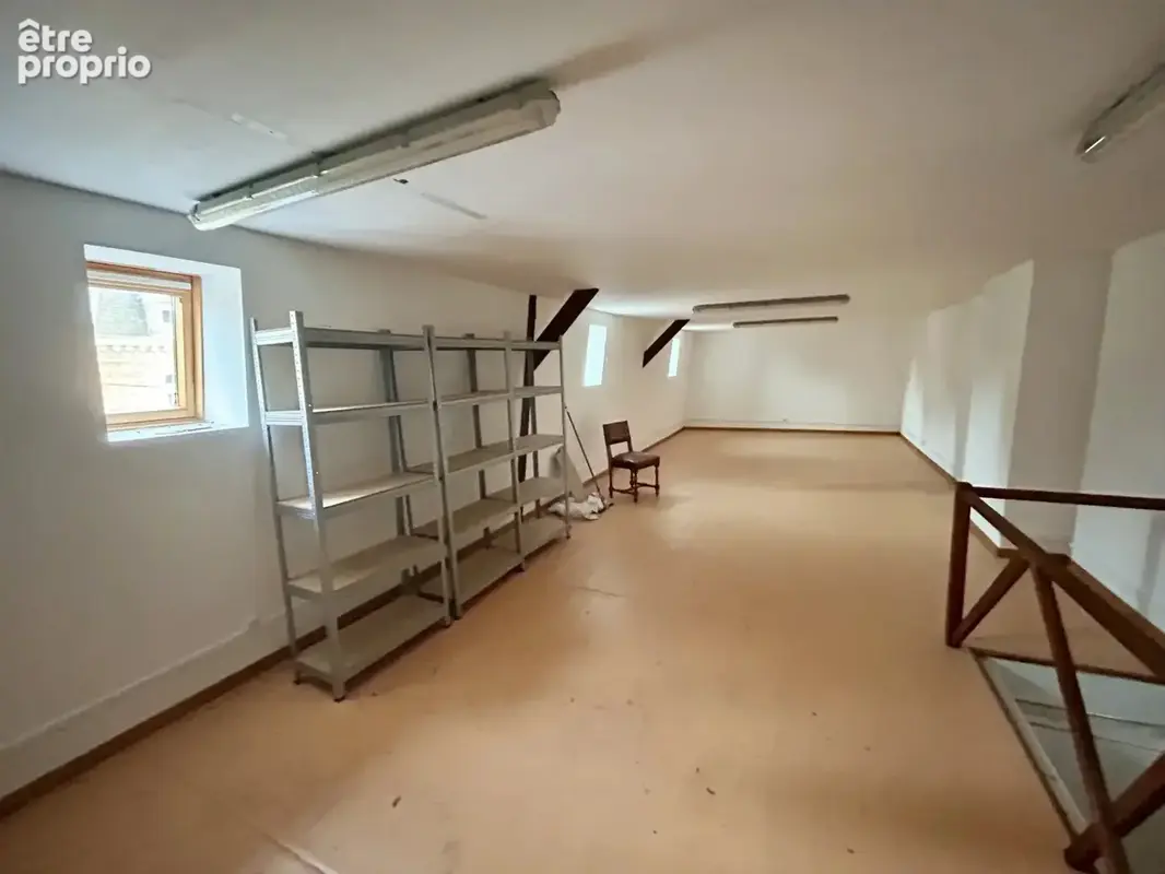 Cambrai, proche centre, ensemble de bureaux - photo 6