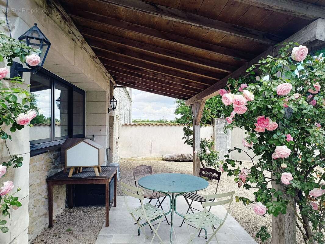 Maison à TORXE