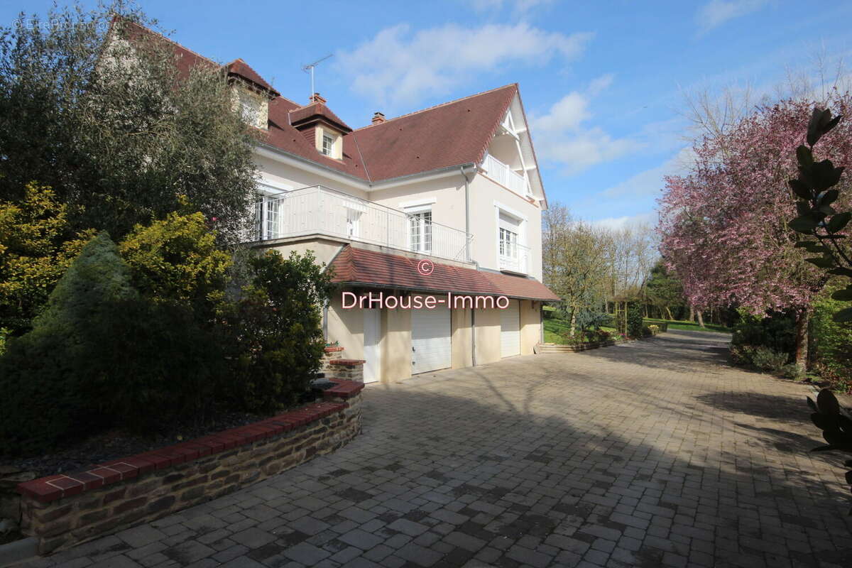 Maison à VILLERS-BOCAGE