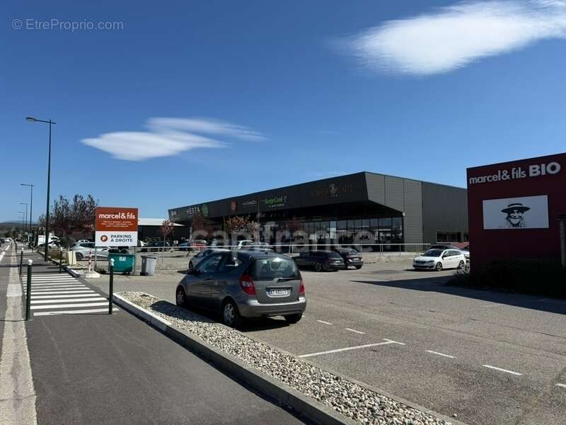 Commerce à MONTELIMAR