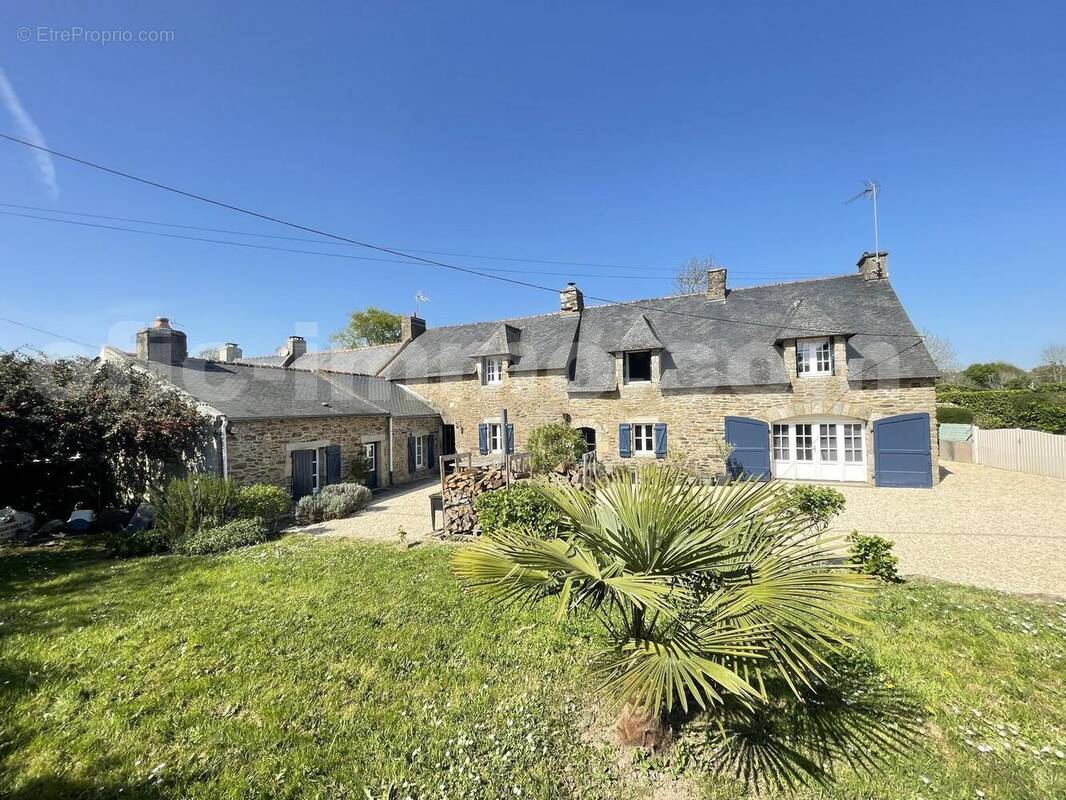 2 - Maison à SARZEAU