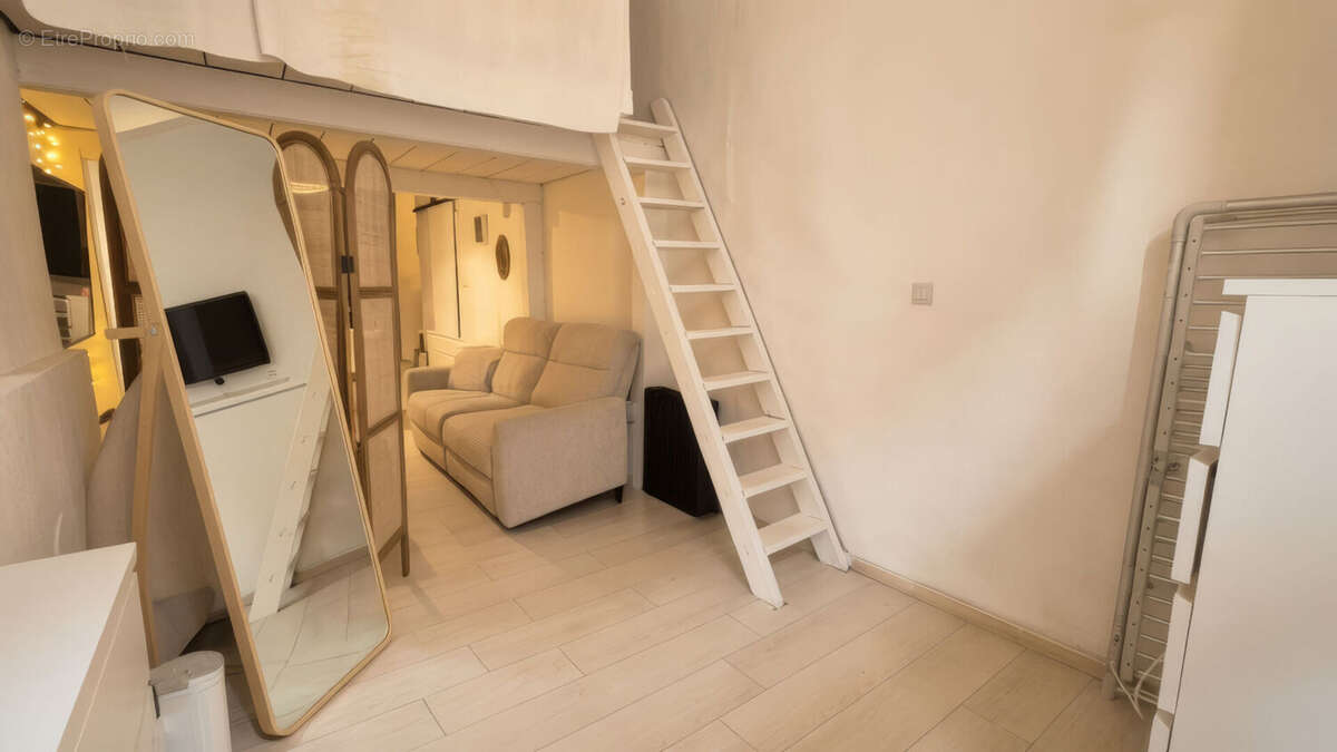 Appartement Toulon 1 pièce(s) 35 m2 - photo 4