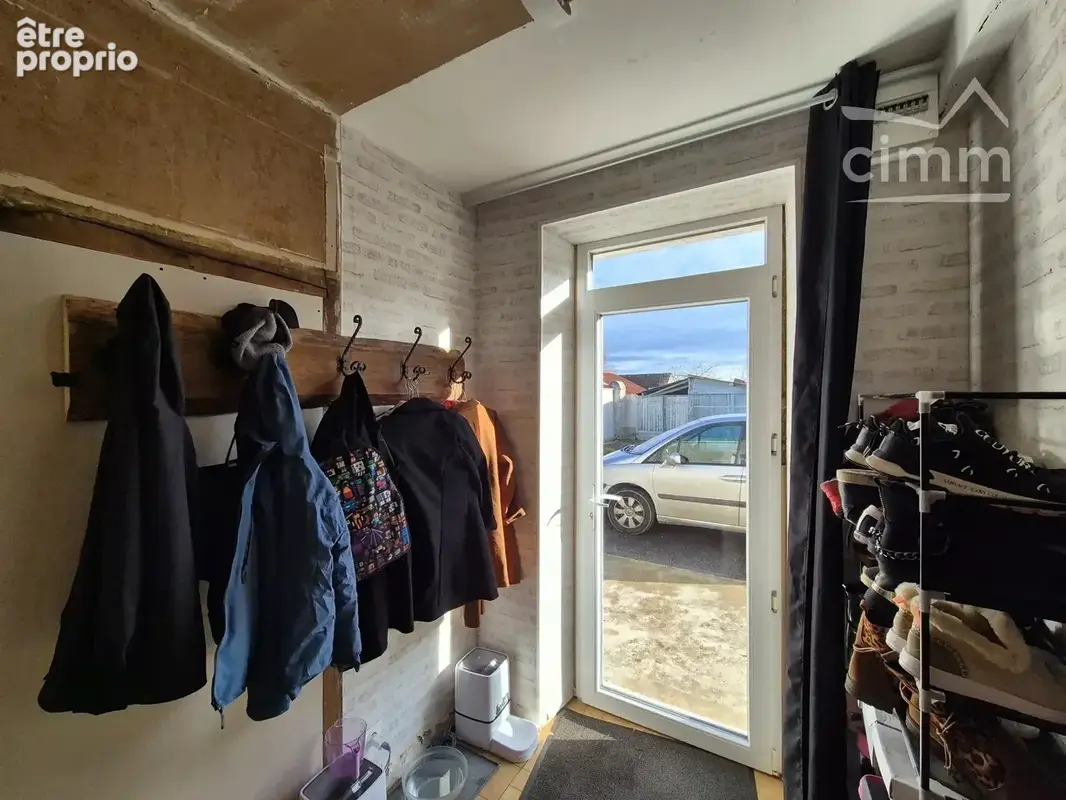 Ensemble immobilier de caractère avec dépendances – Villebarou (41000) - photo 11