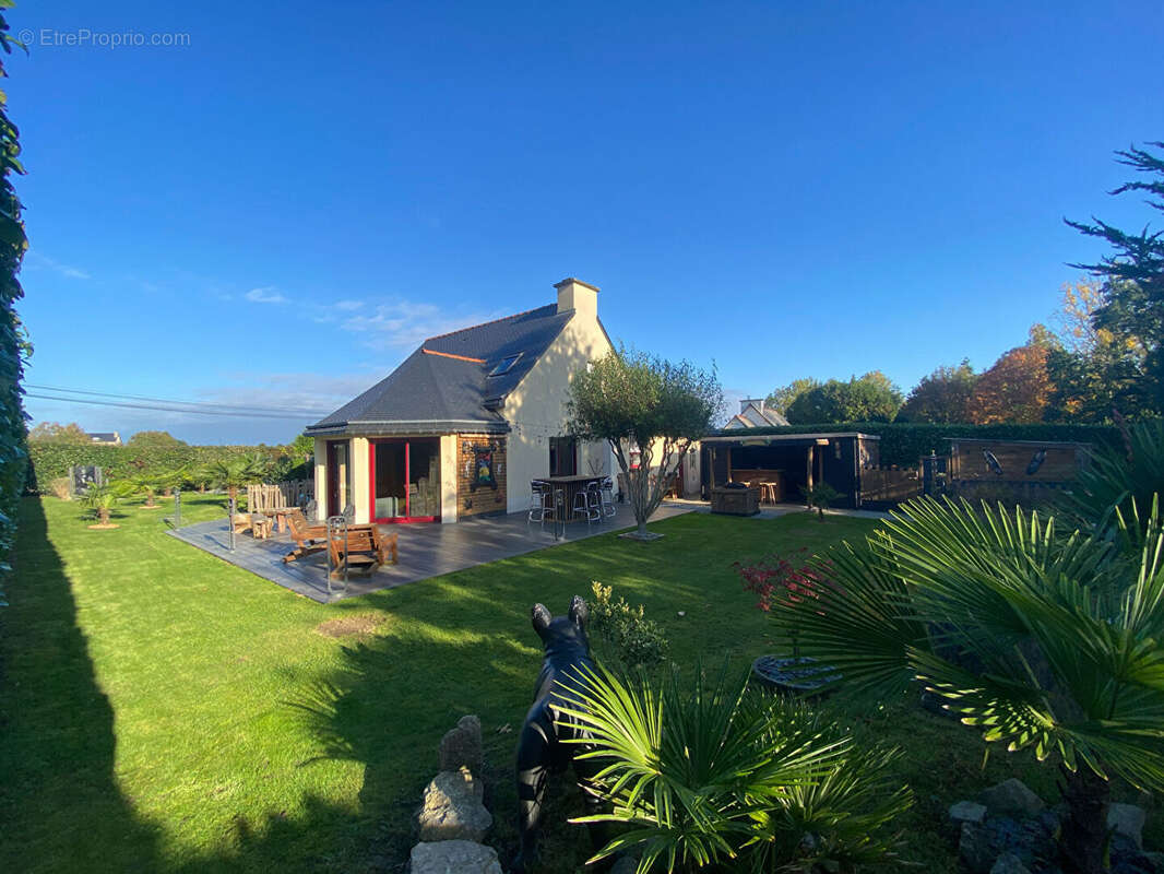 Maison à JUGON-LES-LACS