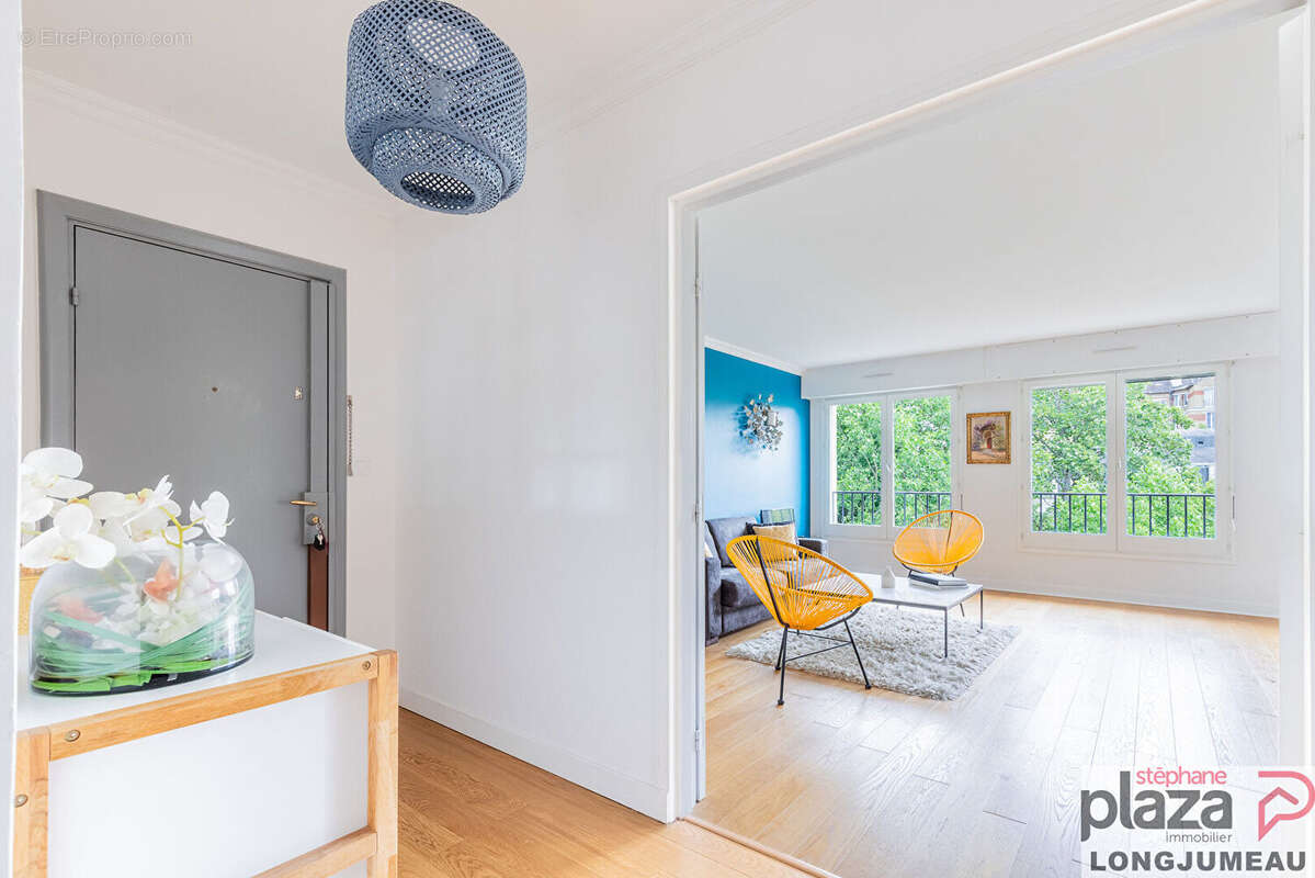 Appartement à VERSAILLES