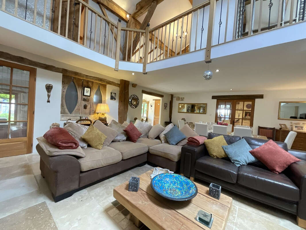 Maison à FESTALEMPS