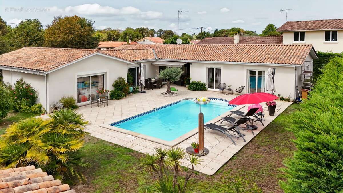 Maison à GUJAN-MESTRAS