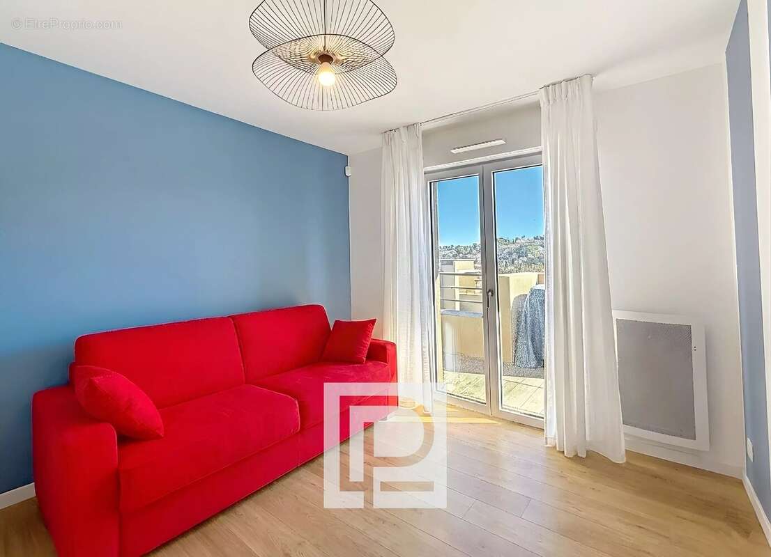 Appartement à MOUGINS