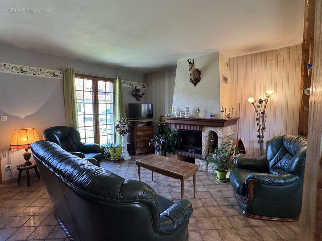Maison à ROMILLY-SUR-ANDELLE