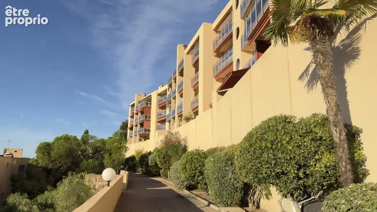 Ajaccio Salario : appartement de 142,70 m² avec jardin et terrasse - photo 8