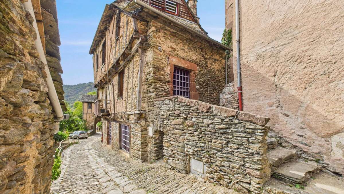 Maison à CONQUES