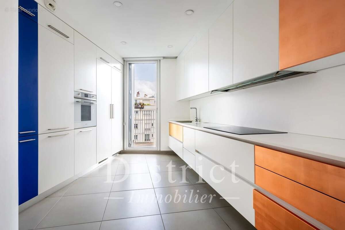 Appartement à PARIS-4E