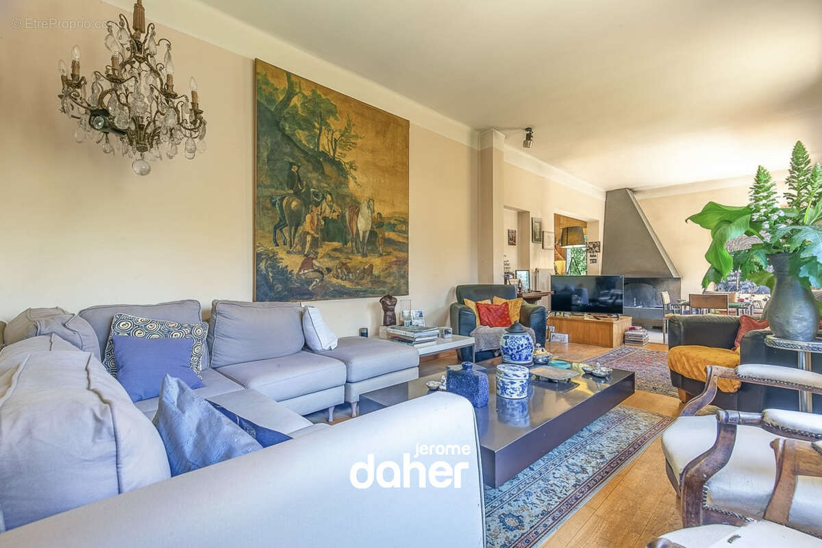 Maison à MARSEILLE-8E