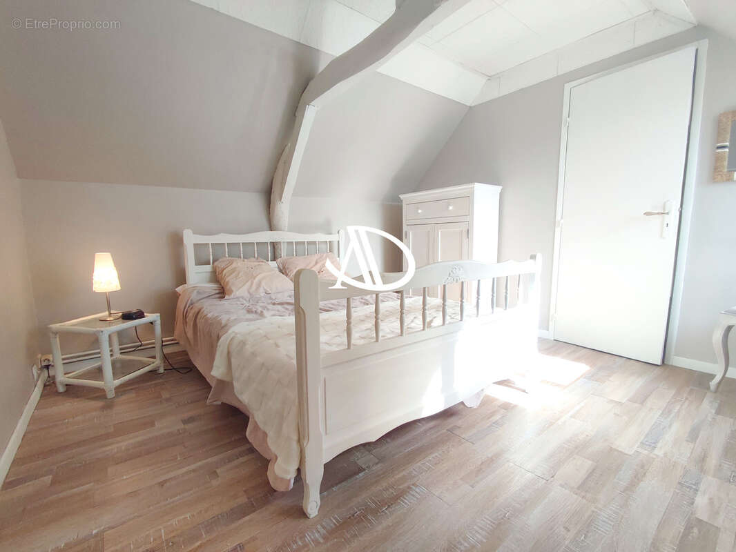 Maison à CAMPHIN-EN-CAREMBAULT