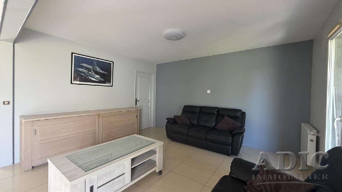 Maison 128 m² à Saint-Mard  - photo 3