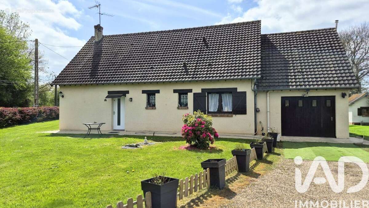 Maison 115 m² à Friardel  - photo 2