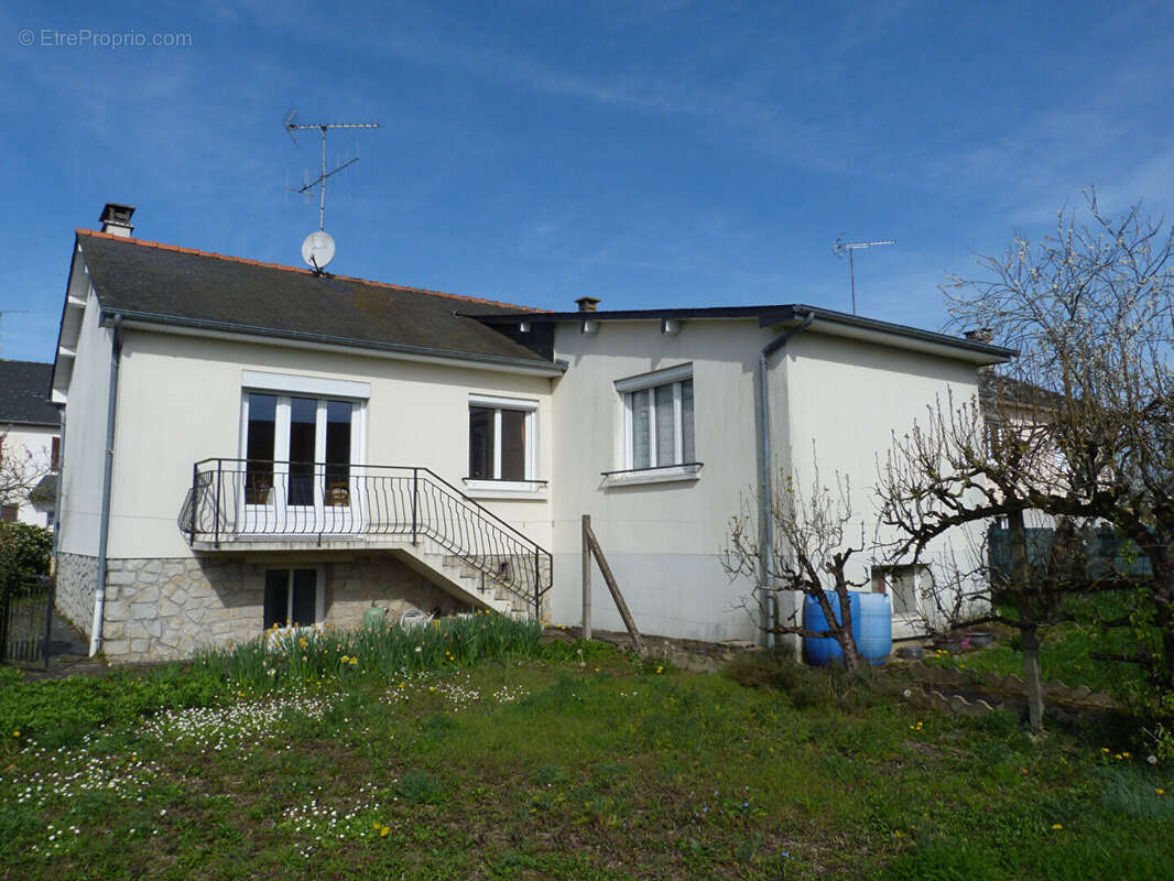Maison à MERAL