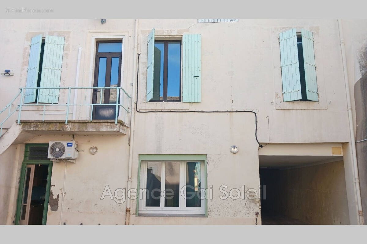 Maison à NISSAN-LEZ-ENSERUNE