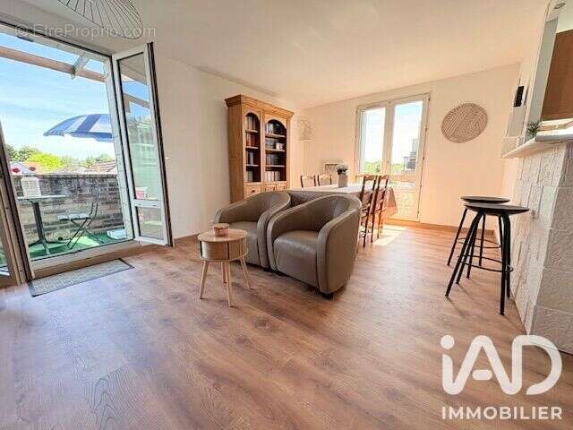 Appartement 66 m² à Montigny-Le-Bretonneux  - photo 2