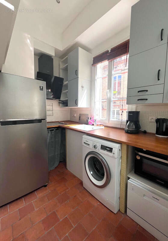 Appartement à PARIS-11E