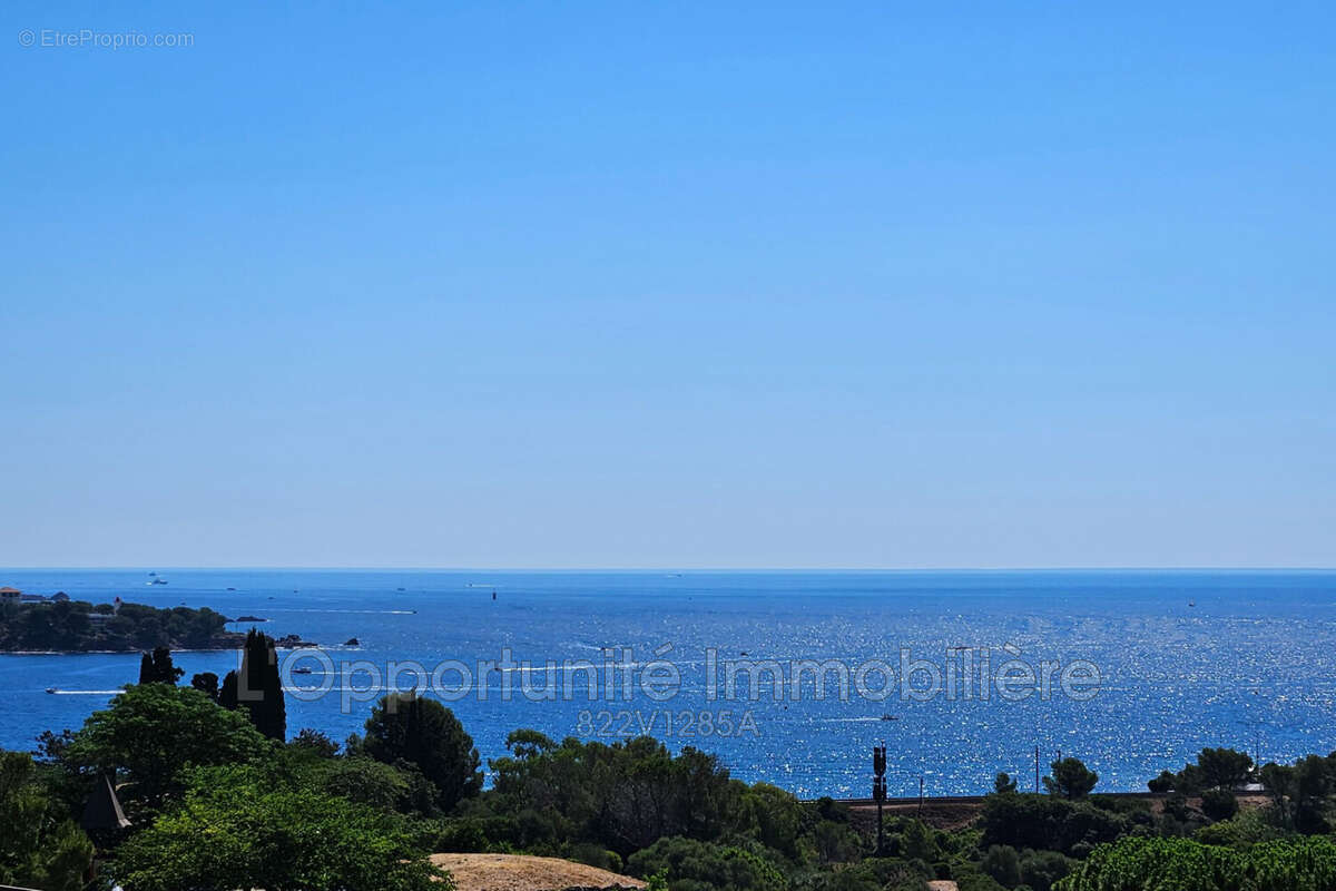 Appartement 37 m² à Saint-Raphael  - photo 5