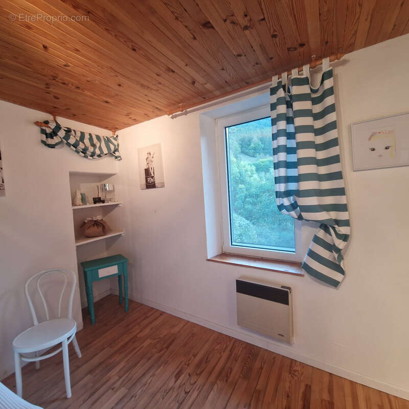 Maison à SAINT-SAUVEUR