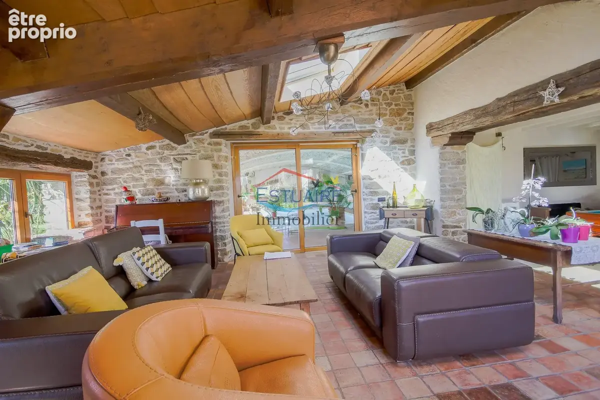 Maison 10 pièces 260 m² à vendre à Cordemais (44360) - photo 2