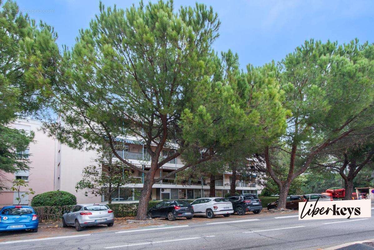 Appartement à SALON-DE-PROVENCE