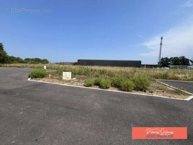 Terrain 653 m² à Ondres  - photo 4