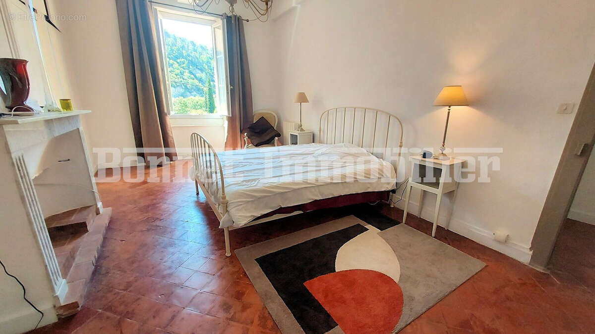 Appartement à NYONS