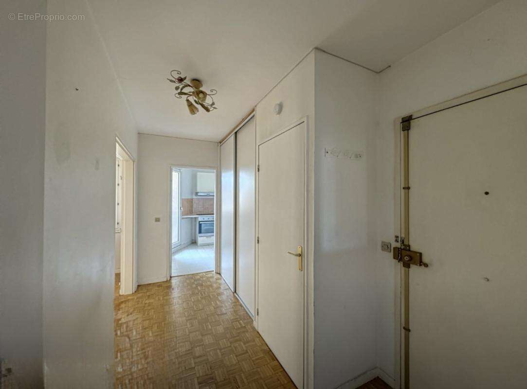 Appartement à LYON-6E