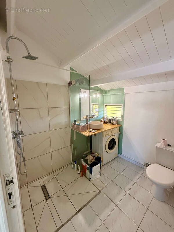 Appartement à BAIE-MAHAULT