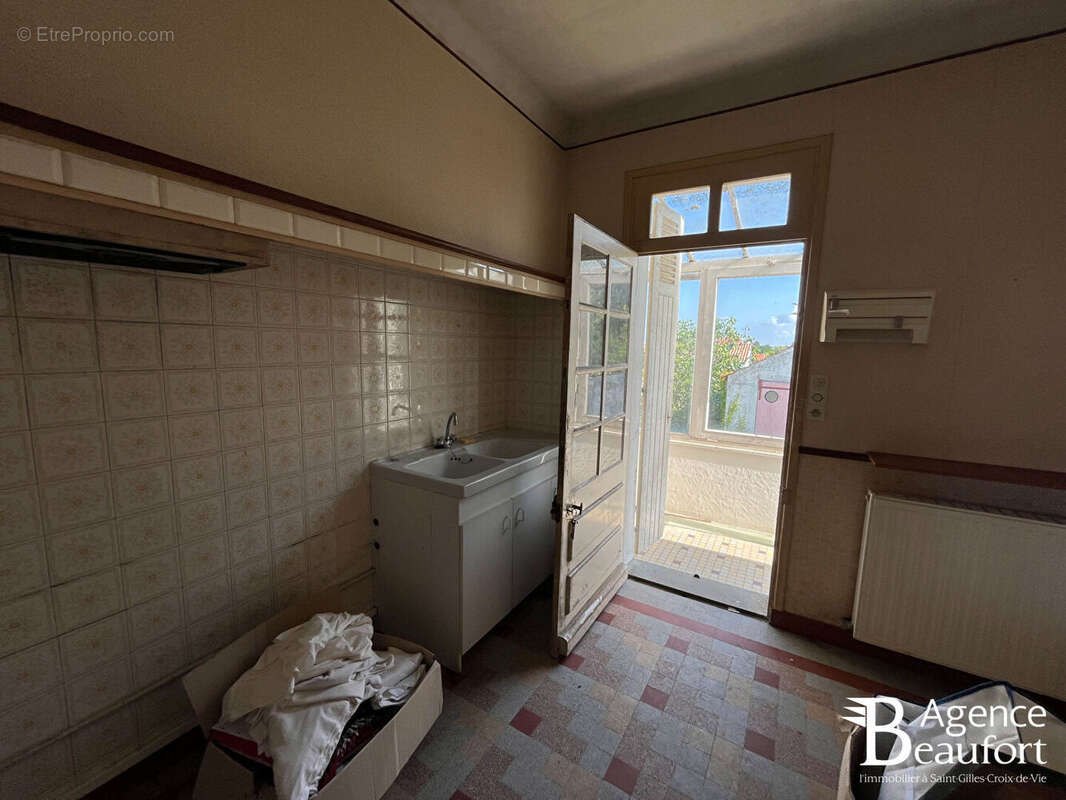 Ensemble immobilier - St Gilles Croix de VIe - photo 10