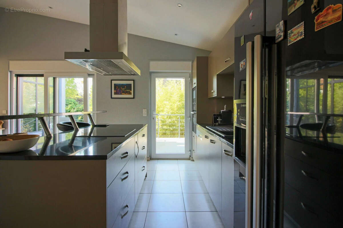 Maison à LE PERREUX-SUR-MARNE