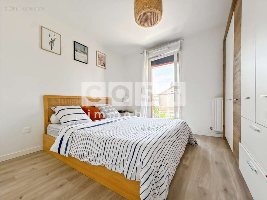 Appartement à BOIS-COLOMBES