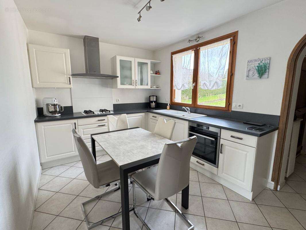 Maison à SAINT-JUST-EN-CHAUSSEE