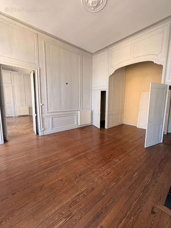 Châteaubriant  Appartement de caractère - photo 4